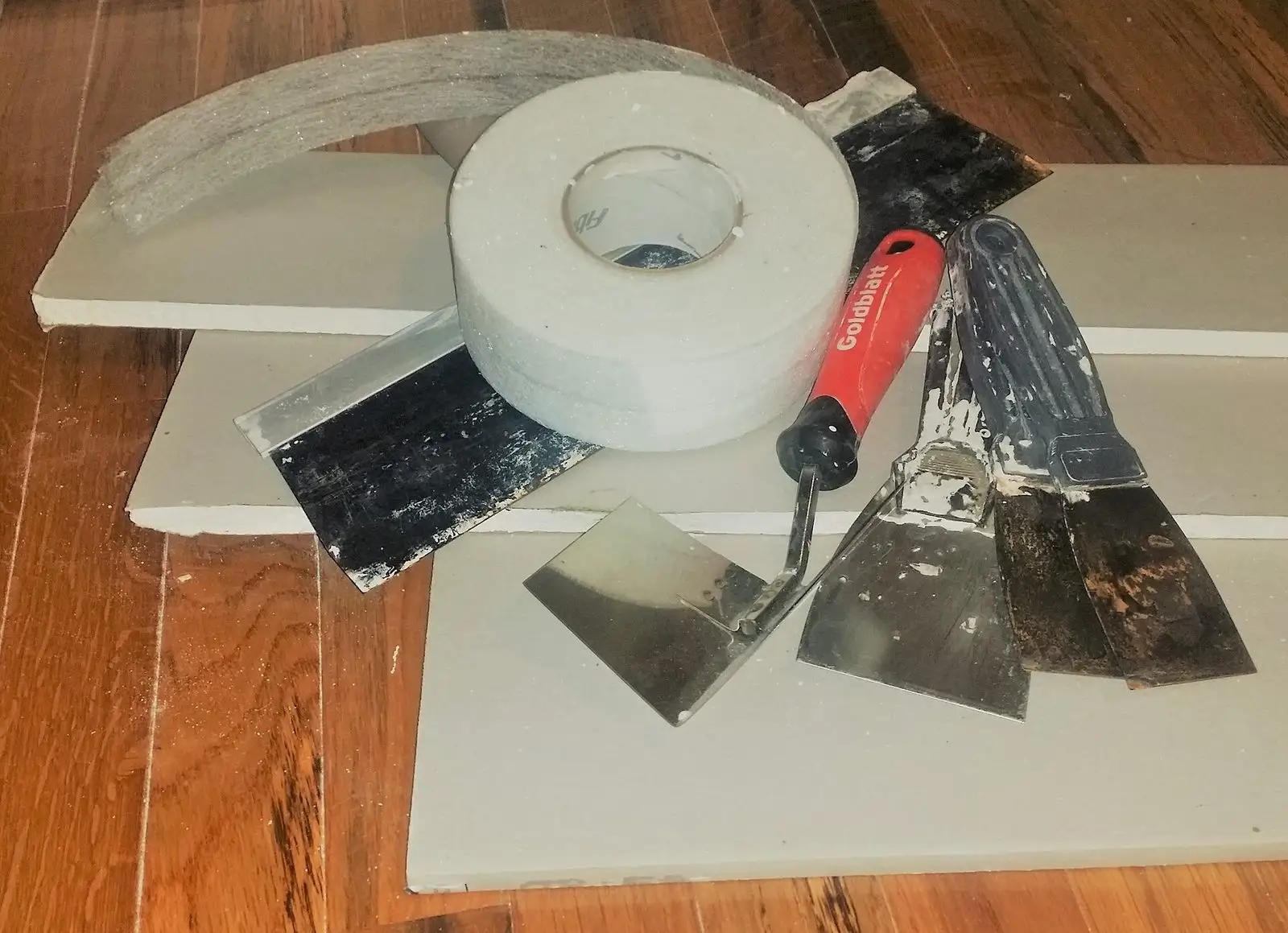 Placas de gesso cartonado e ferramentas